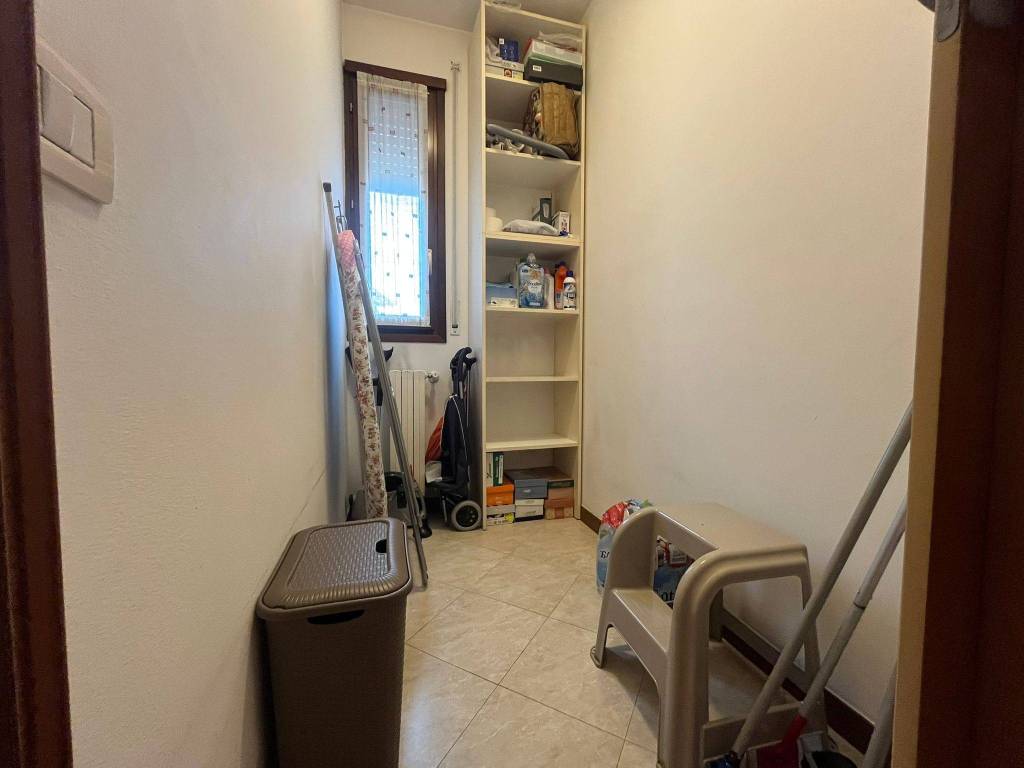 Appartamento a San giovanni lupatoto in Via Damiano Chiesa - Foto 5