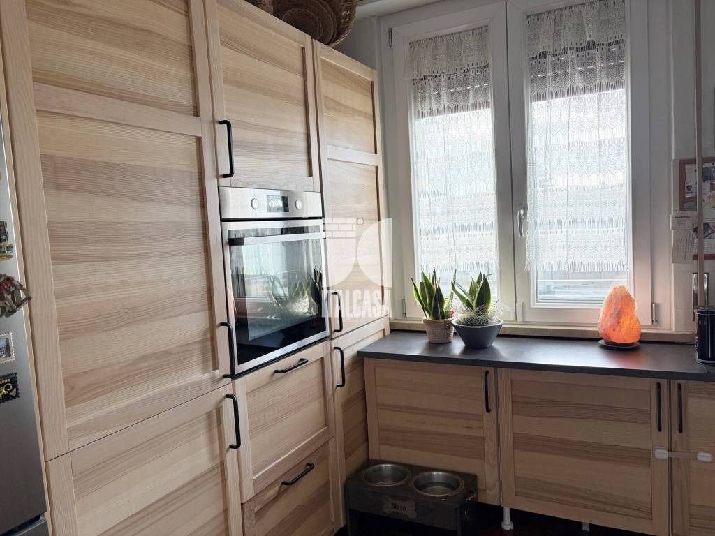 Villa a Porto mantovano in via Petrarca - Foto 5