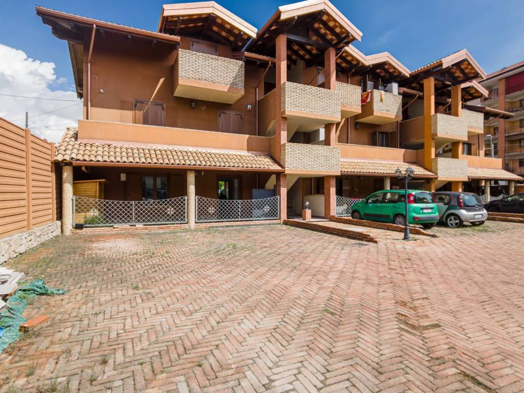 Appartamento a Alpignano in Via Val della Torre, 41 - Foto 2