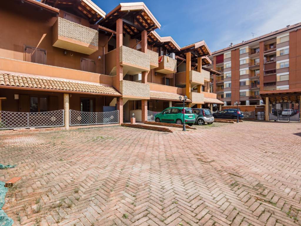 Appartamento a Alpignano in Via Val della Torre, 41 - Foto 3