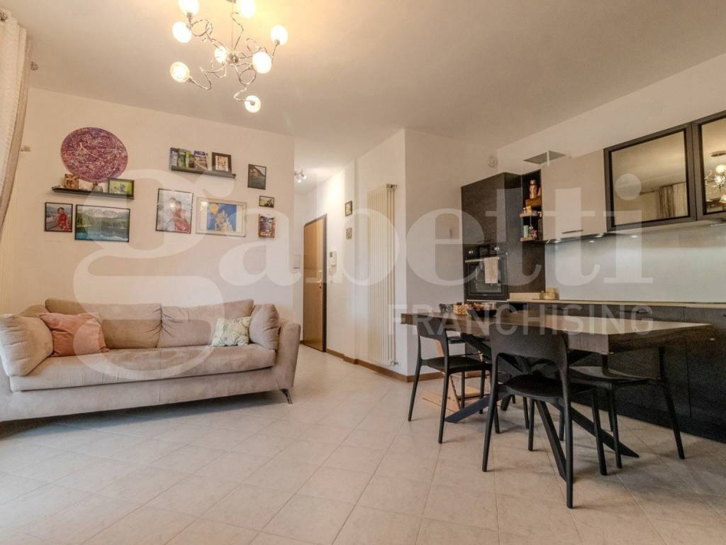 Appartamento a Casalecchio di reno in Via della Costituzione, 17 - Foto 2