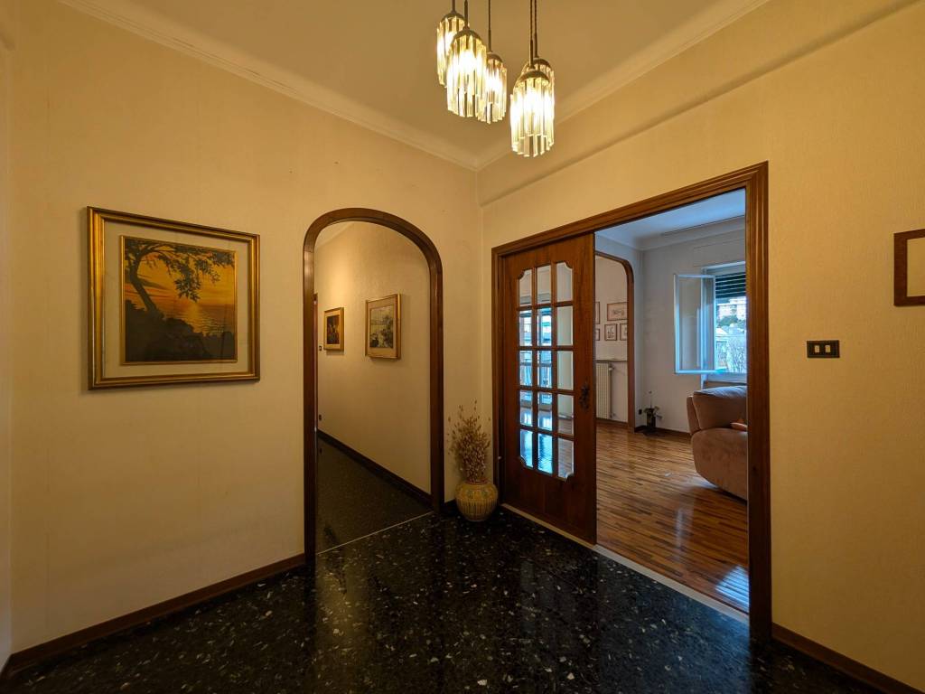 Appartamento a Genova in Salita Cataldi - Foto 3