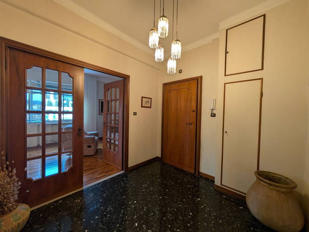 Appartamento a Genova in Salita Cataldi - Foto 4