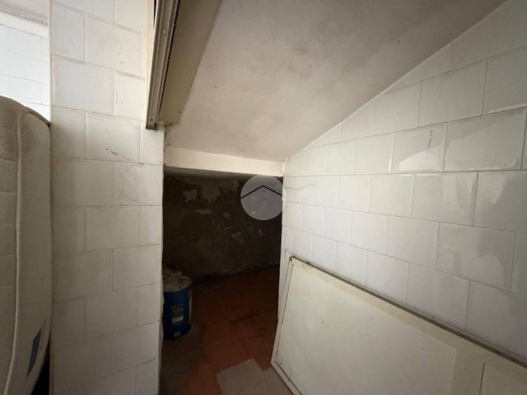 Box / garage a Afragola in Corso Vittorio Emanuele III - Foto 4