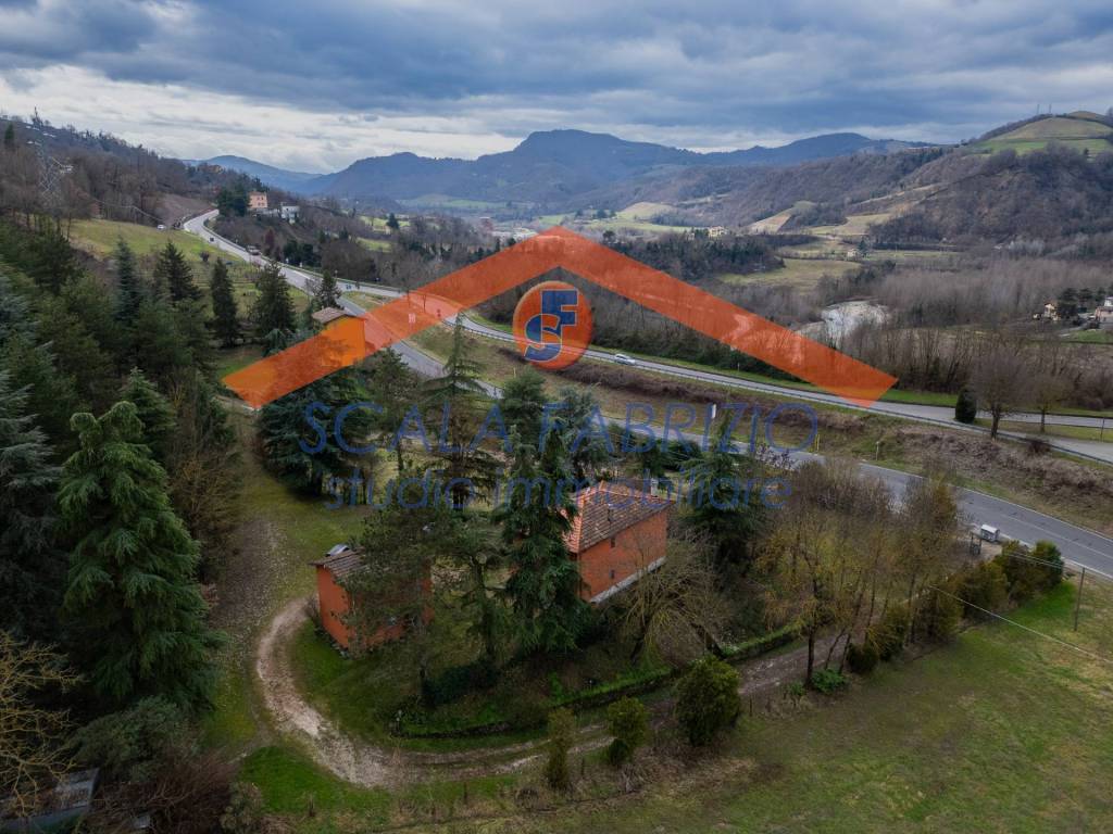 Villa a Pianoro in PIANORO VECCHIO - Foto 2