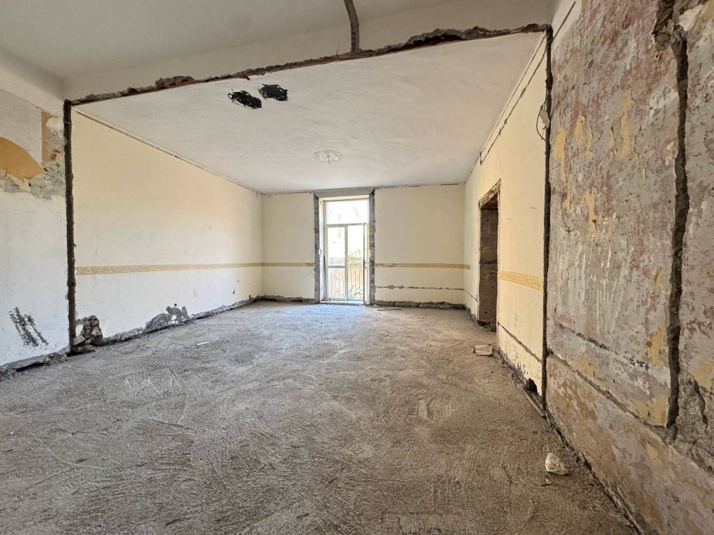 Appartamento a Castellammare di stabia in Via Salita San Giacomo, 6 - Foto 2