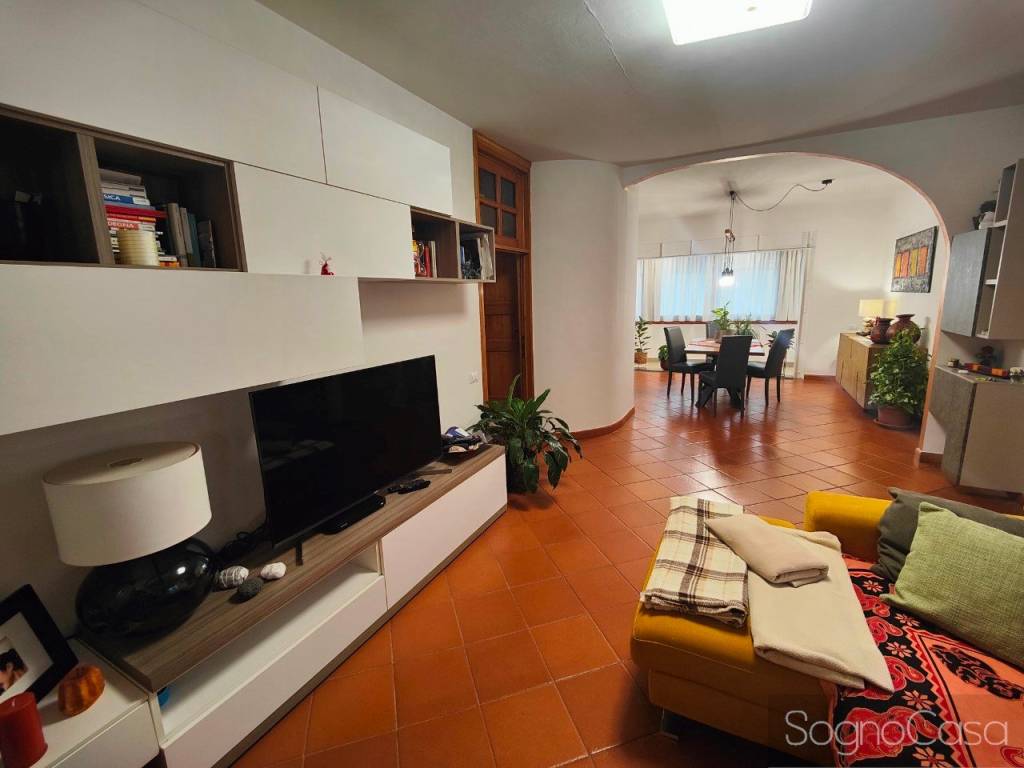 Appartamento a Calenzano in Via Don Milani - Foto 2
