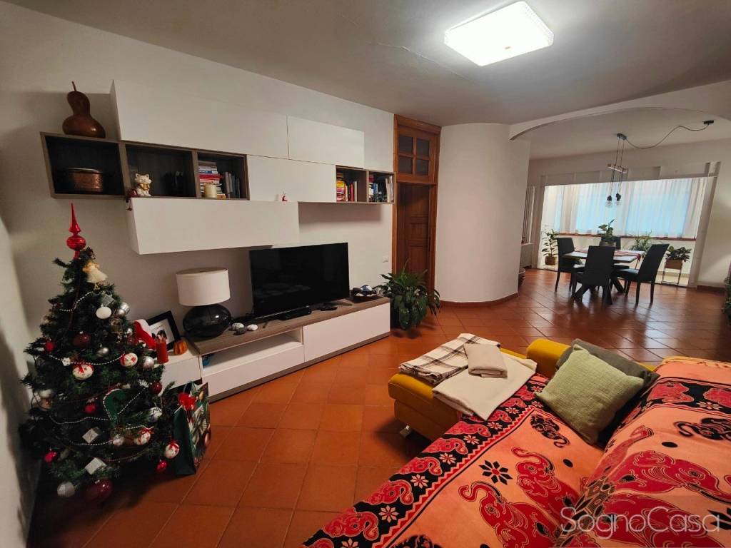 Appartamento a Calenzano in Via Don Milani - Foto 5