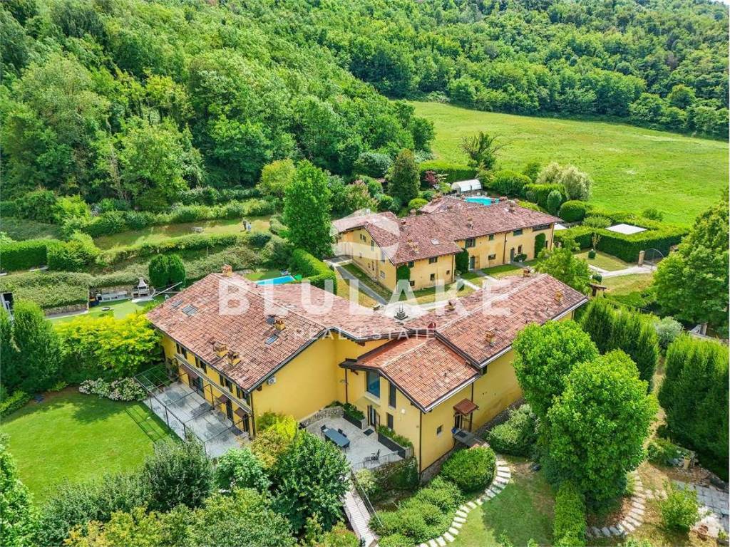 Villa a Brescia in via Dabbeni, 110 - Foto 2