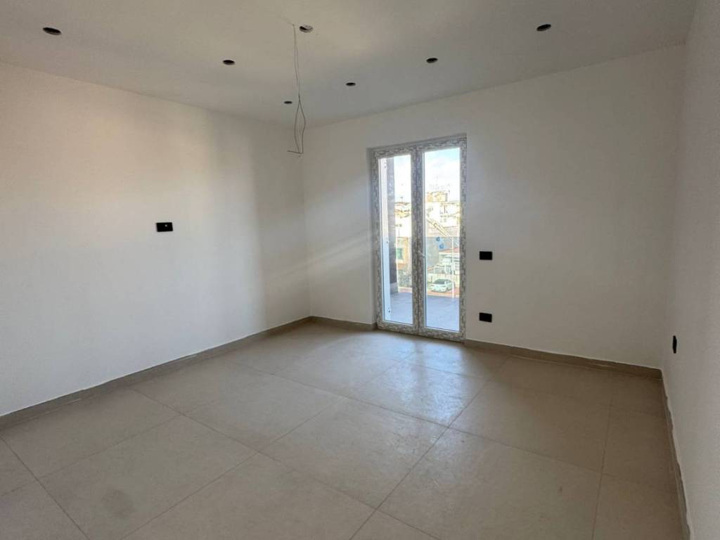 Appartamento a Mugnano di napoli in Via Rolando Rossetti - Foto 4