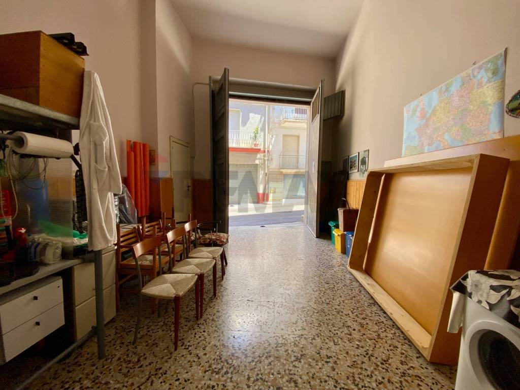 Box / garage a Comiso in Via Giovanni Pascoli, 19 - Foto 3