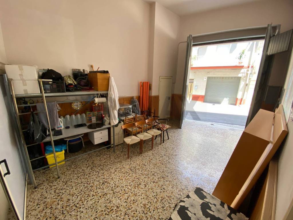 Box / garage a Comiso in Via Giovanni Pascoli, 19 - Foto 5