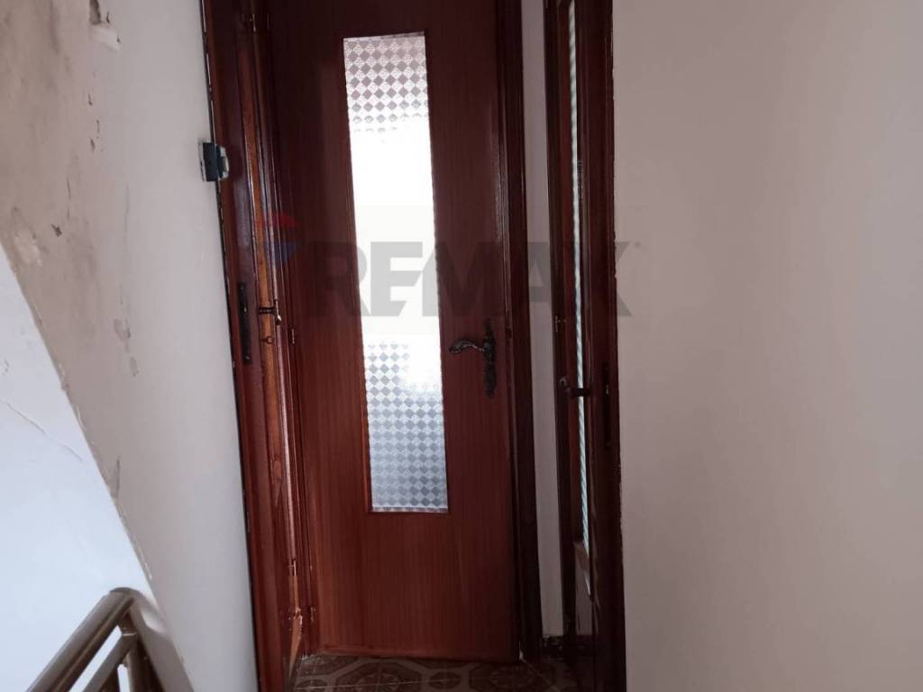 Casa indipendente a Calascibetta in Via Roxas, 4 - Foto 2