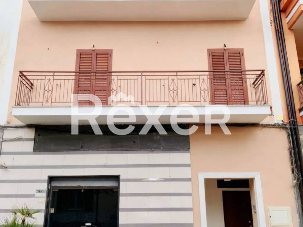 Palazzo / stabile a Sparanise in Via F. De Renzis - Foto 2