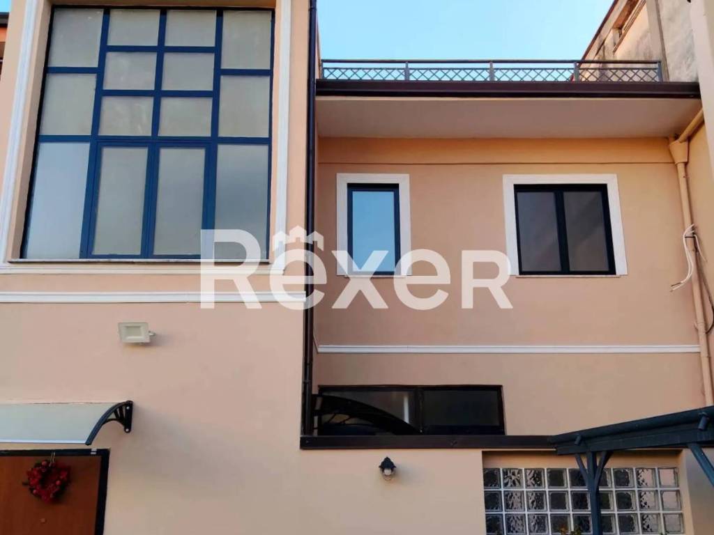 Palazzo / stabile a Sparanise in Via F. De Renzis - Foto 3