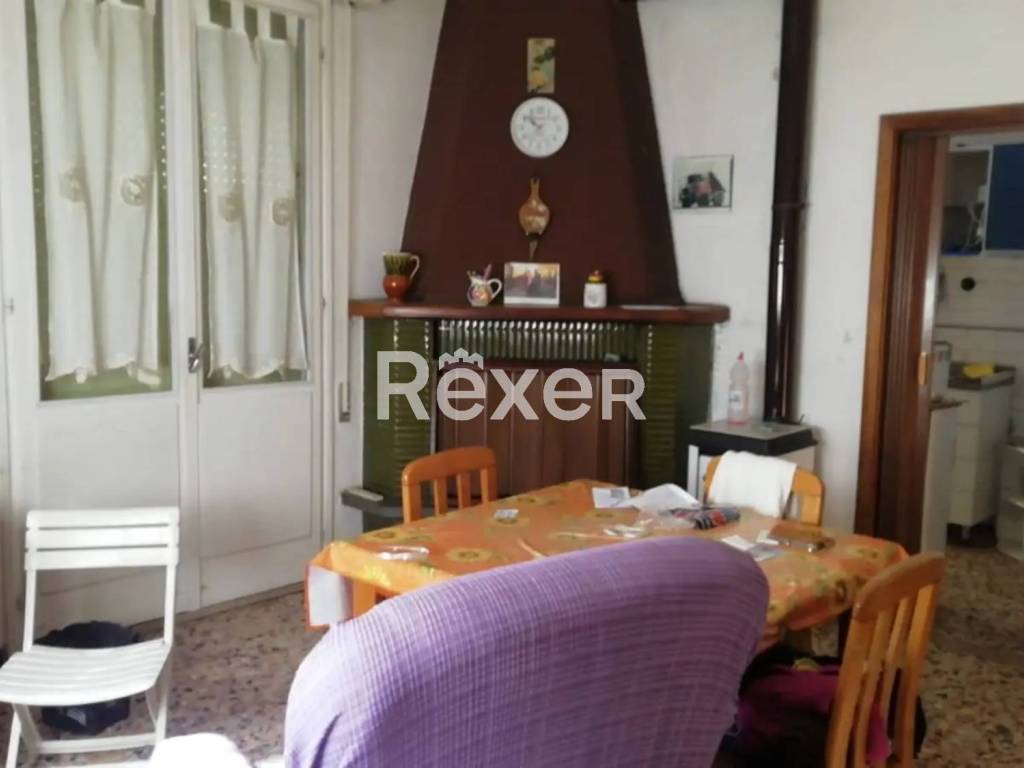 Casa indipendente a Urbino in Via Leonardo Da Vinci - Foto 3