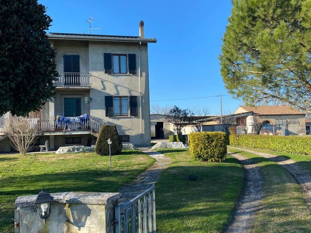 Casa indipendente a Suzzara - Foto 2