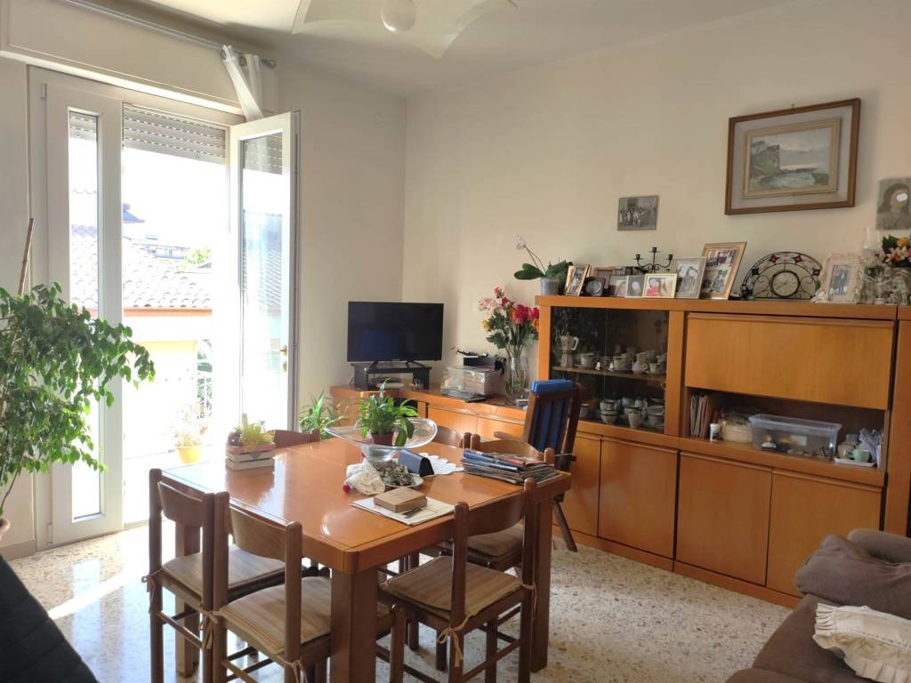 Appartamento a Foligno in TRAVERSA VIALE FIRENZE - Foto 2