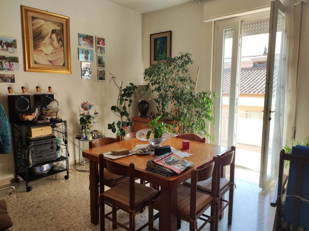 Appartamento a Foligno in TRAVERSA VIALE FIRENZE - Foto 3