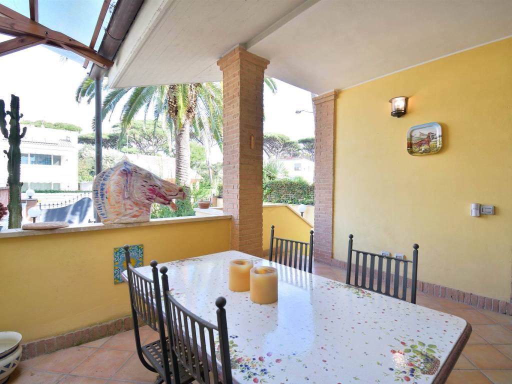 Villa a Fiumicino in Via Castellammare, 88 - Foto 5