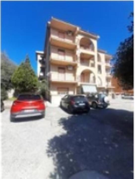 Appartamento a Gioiosa marea in Via Messina - Foto 2