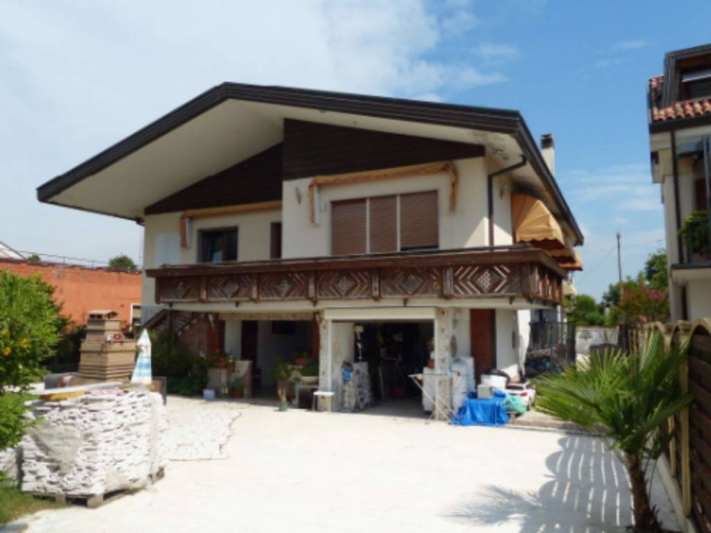 Villa a Jesolo in Via Piave Vecchio - Foto 2