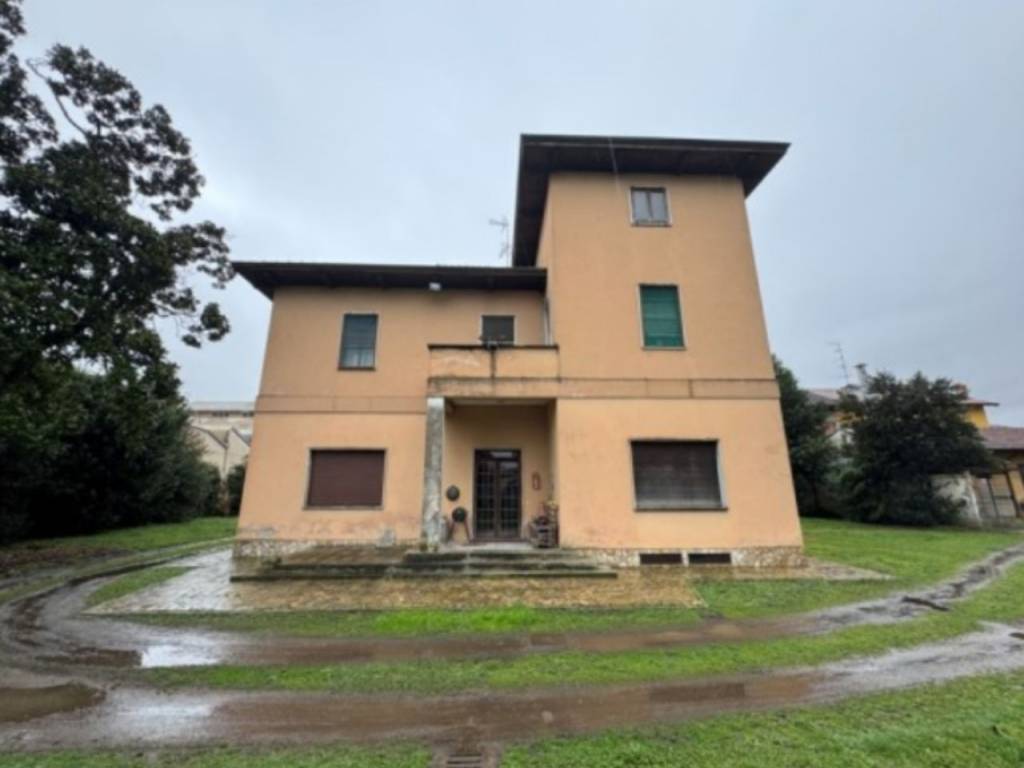 Villa a Galliate in Via XXV Aprile - Foto 2