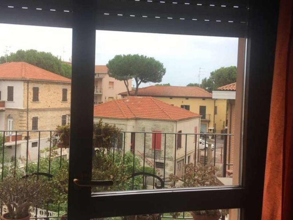 Appartamento a Martinsicuro in Via Alessandro Volta - Foto 4