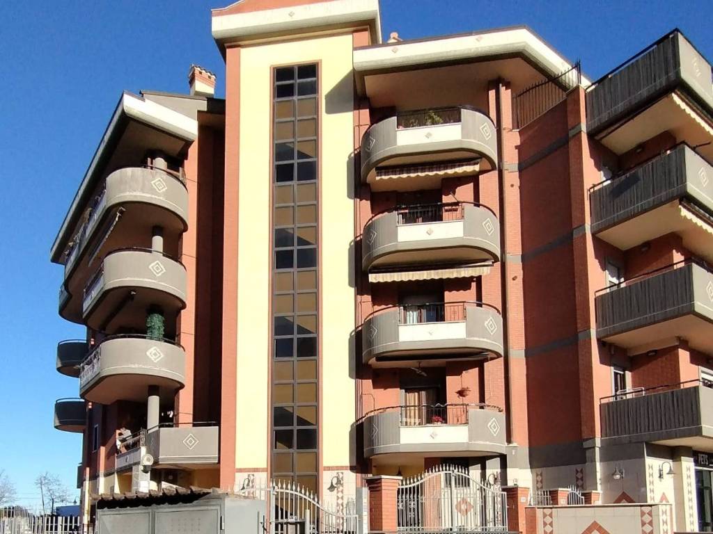 Box / garage a Aprilia in VIA PIEMONTE, 113 - Foto 5