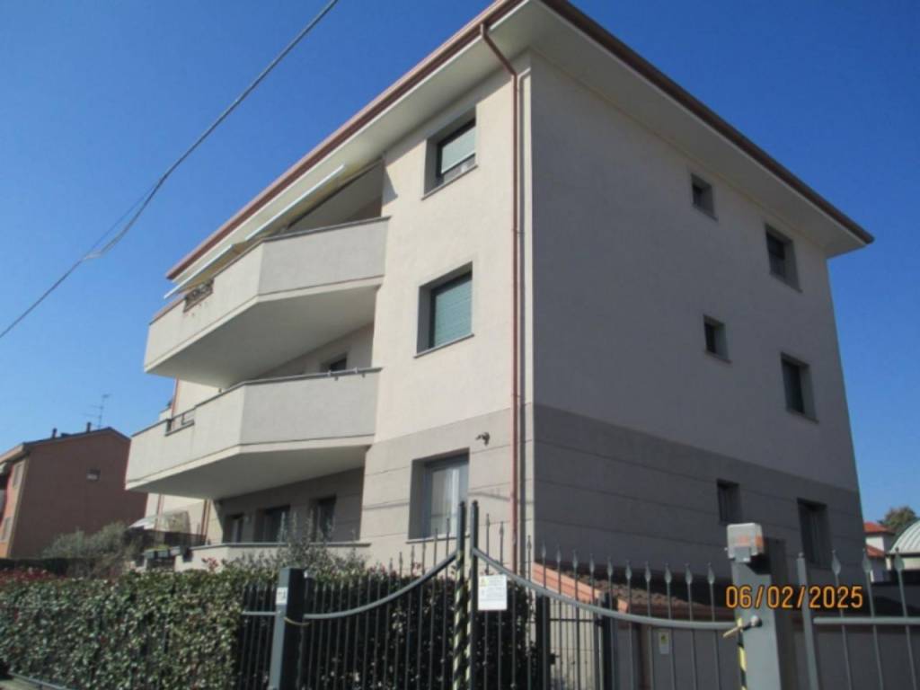 Appartamento a Magenta in Via Goito - Foto 2