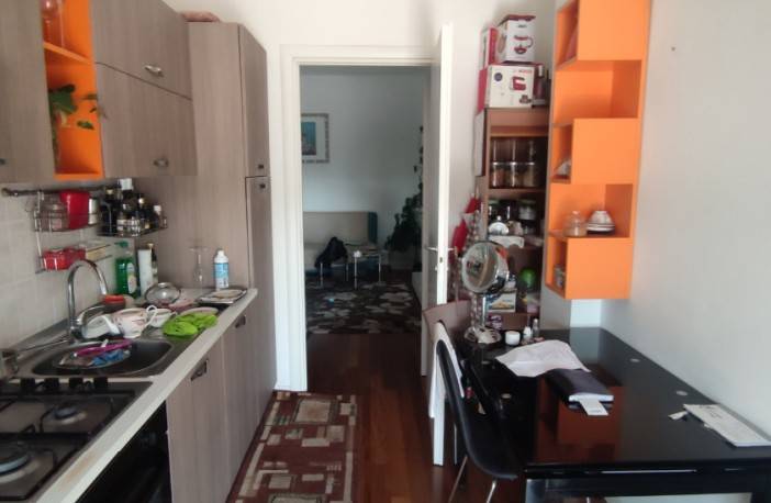 Appartamento a Garbagnate milanese in Via Paolo Borsellino - Foto 4