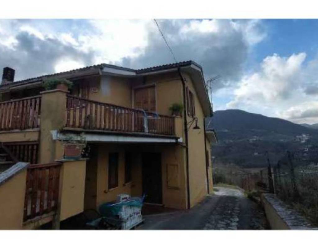 Appartamento a Rieti in del Cavone - Foto 2