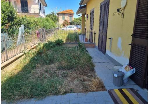 Appartamento a Castiglione del lago in via Trasimeno - Foto 4