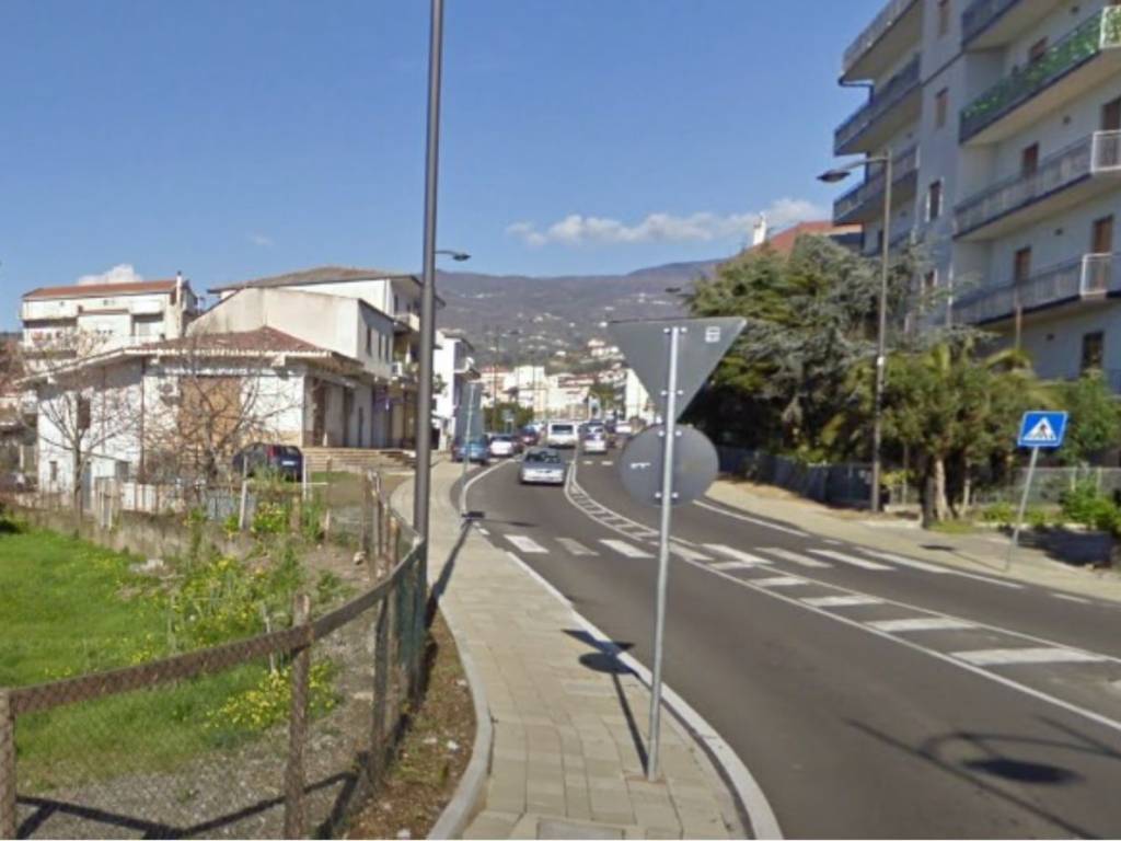 Terreno a Lamezia terme in Via del progresso - Foto 2