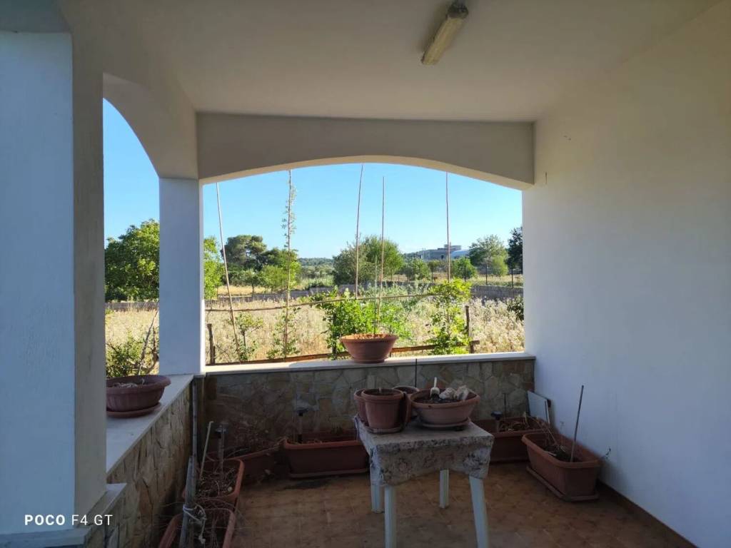 Villa a Ceglie messapica in Contrada Ulmo No Number - Foto 2