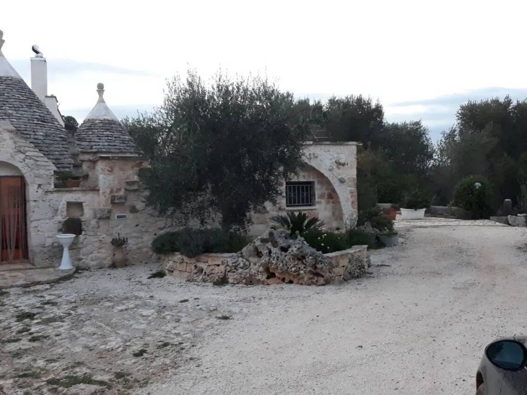 Villa a Ceglie messapica in Sp16 - Foto 4