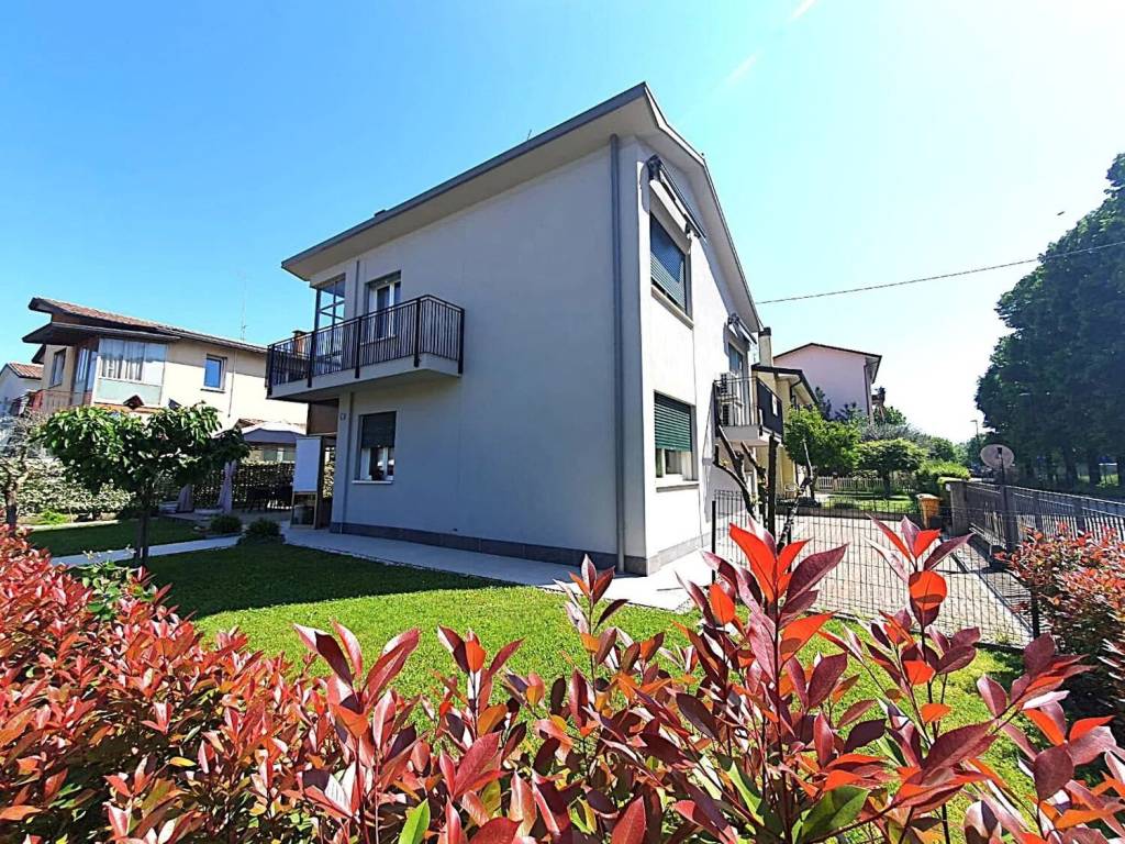 Villa a Treviso in Via Padova, 2 - Foto 2