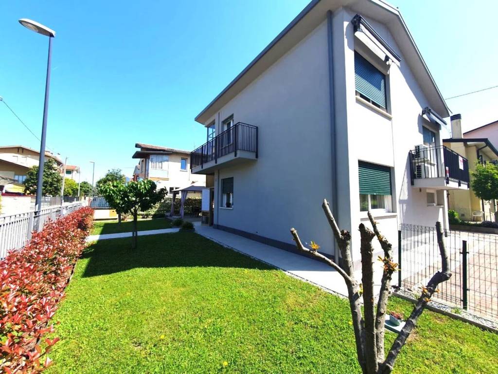 Villa a Treviso in Via Padova, 2 - Foto 3