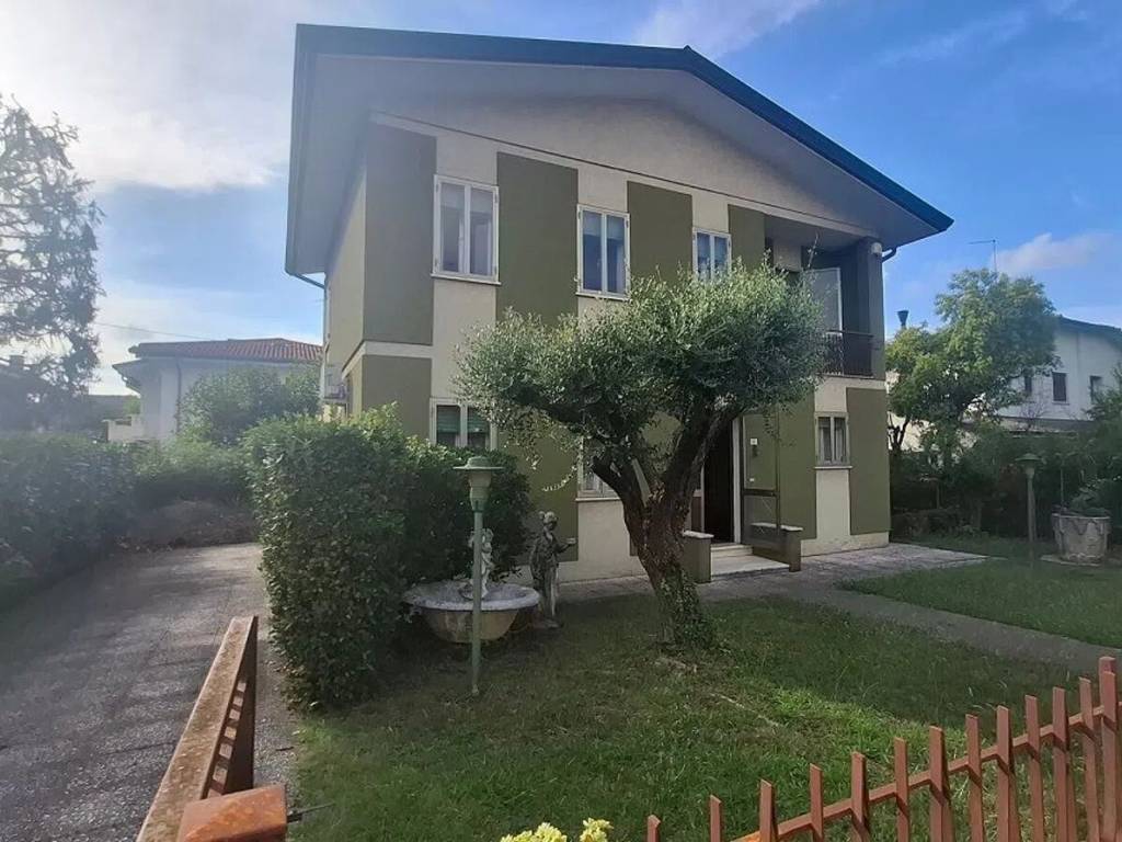 Villa a Treviso in Via Ortigara, 10 - Foto 4