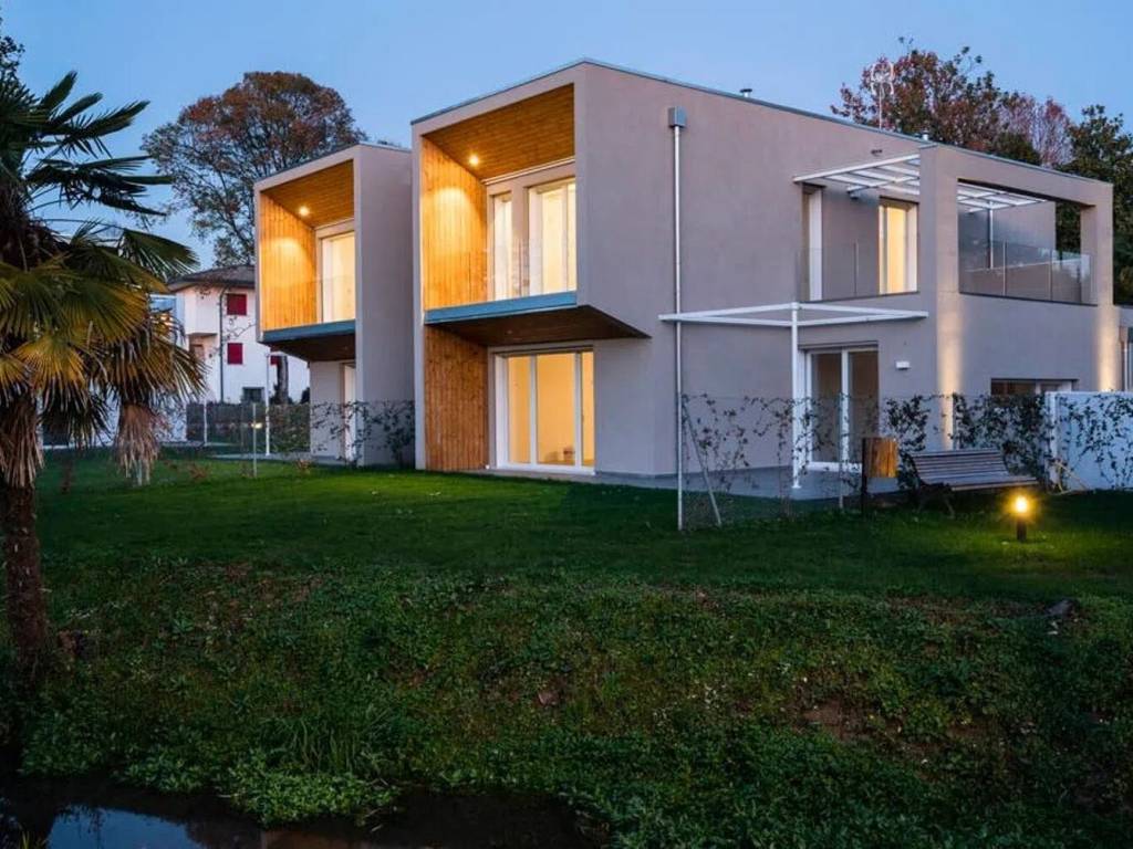 Villa a Treviso in Via Montello, 13 - Foto 2