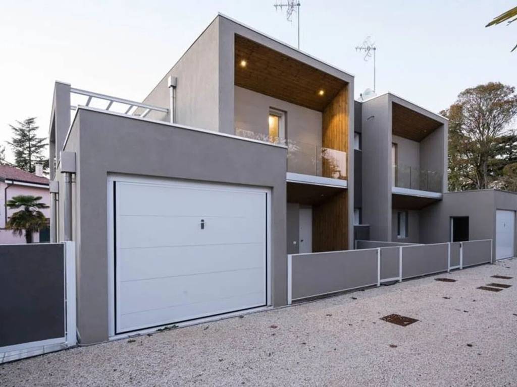 Villa a Treviso in Via Montello, 13 - Foto 3