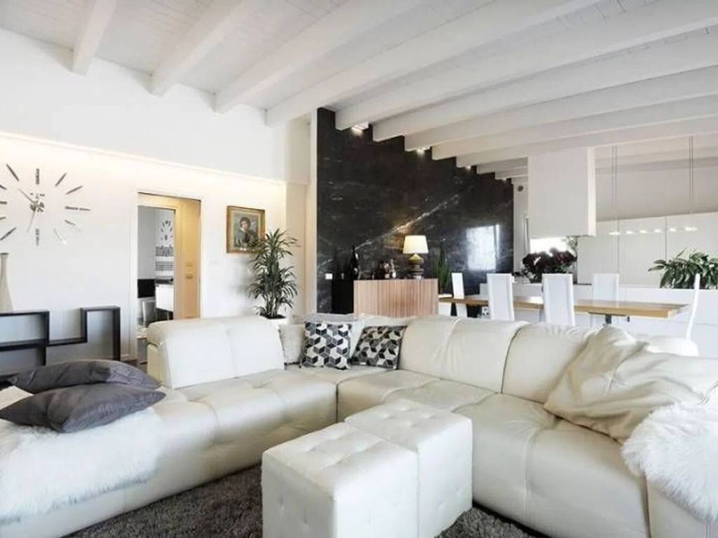 Appartamento a Treviso in Via Montello, 13 - Foto 2