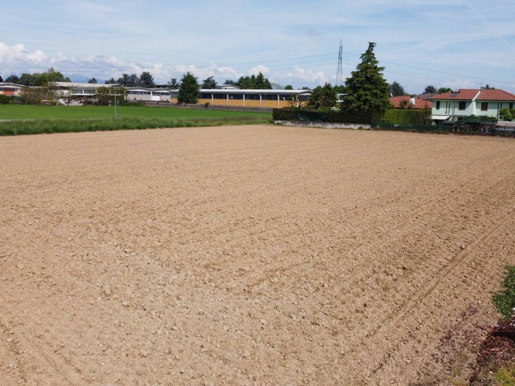 Terreno a Busnago in Via dei Noci, 4 - Foto 3