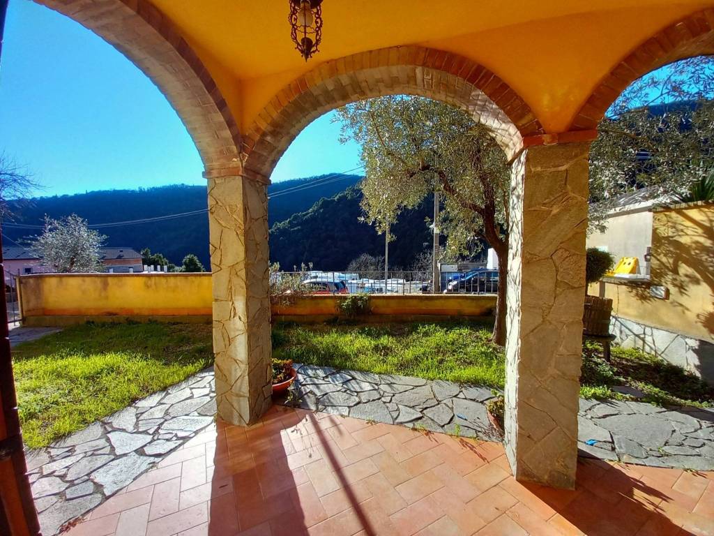 Appartamento a Avegno in Via Arbora - Foto 2