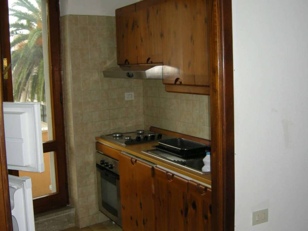 Appartamento a Nettuno in piazza vittorio cavalieri veneto - Foto 4