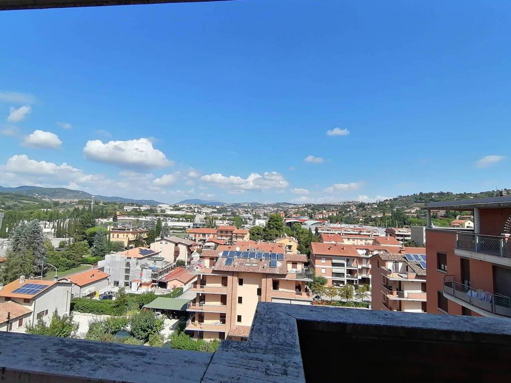 Attico / mansarda a Perugia in Via Tuscania, 34 - Foto 5