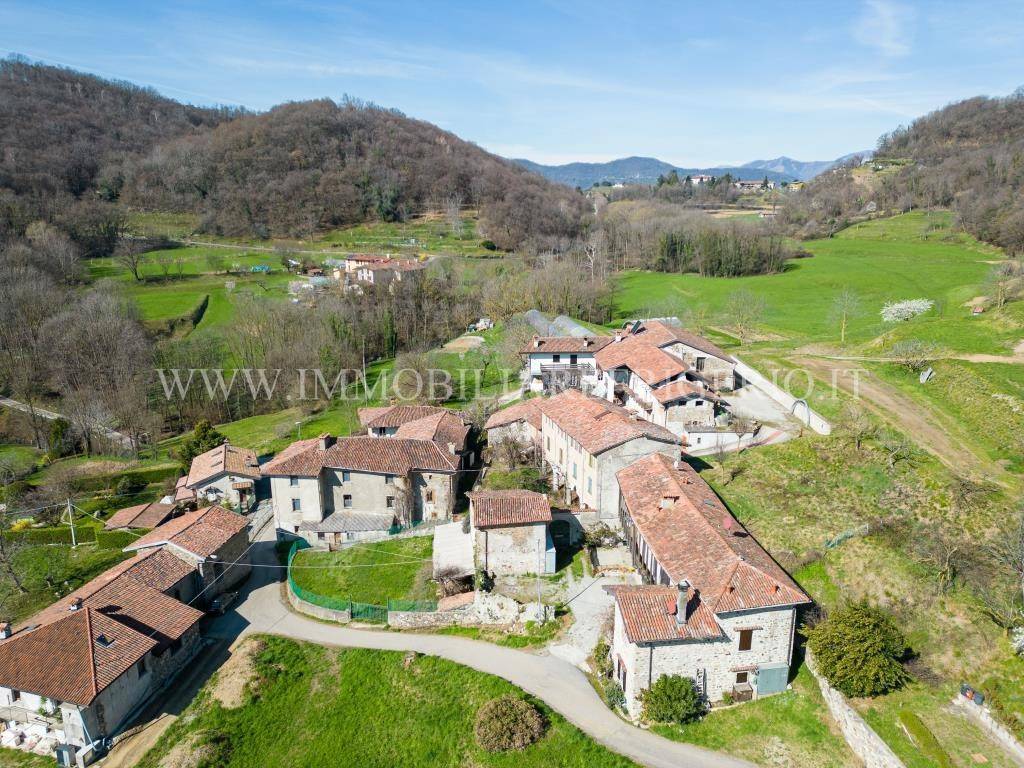 Rustico / casale a Cisano bergamasco in via Pomino - Foto 4