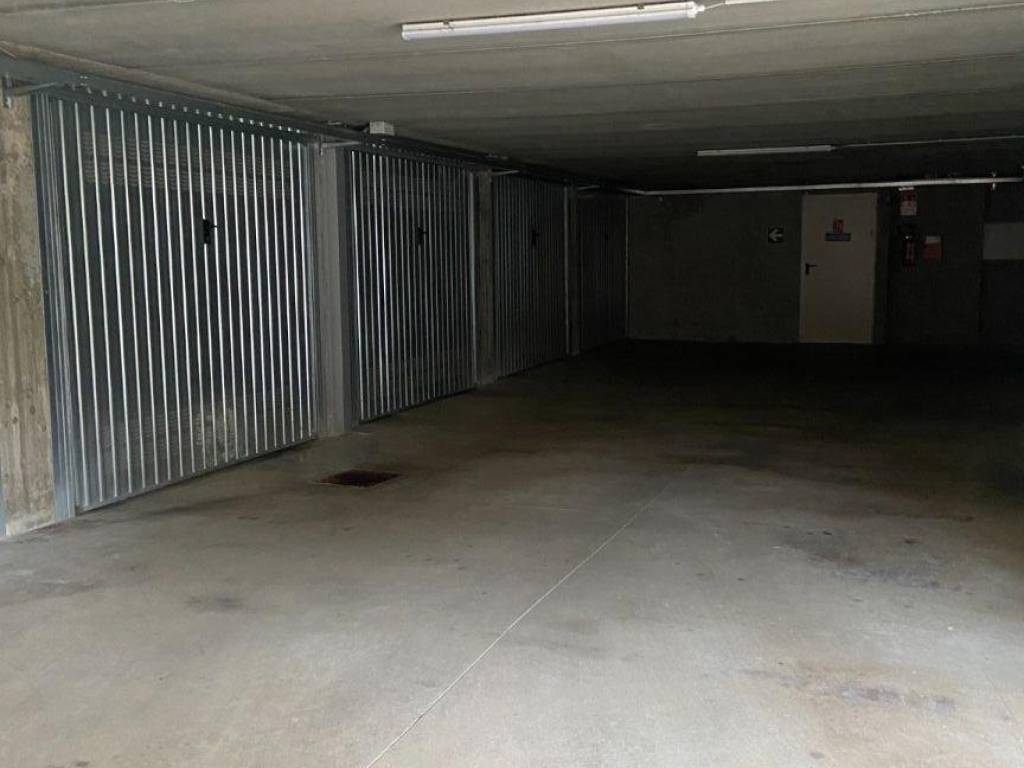 Box / garage a Vedano al lambro in Viale Rimembranze, 25 - Foto 4