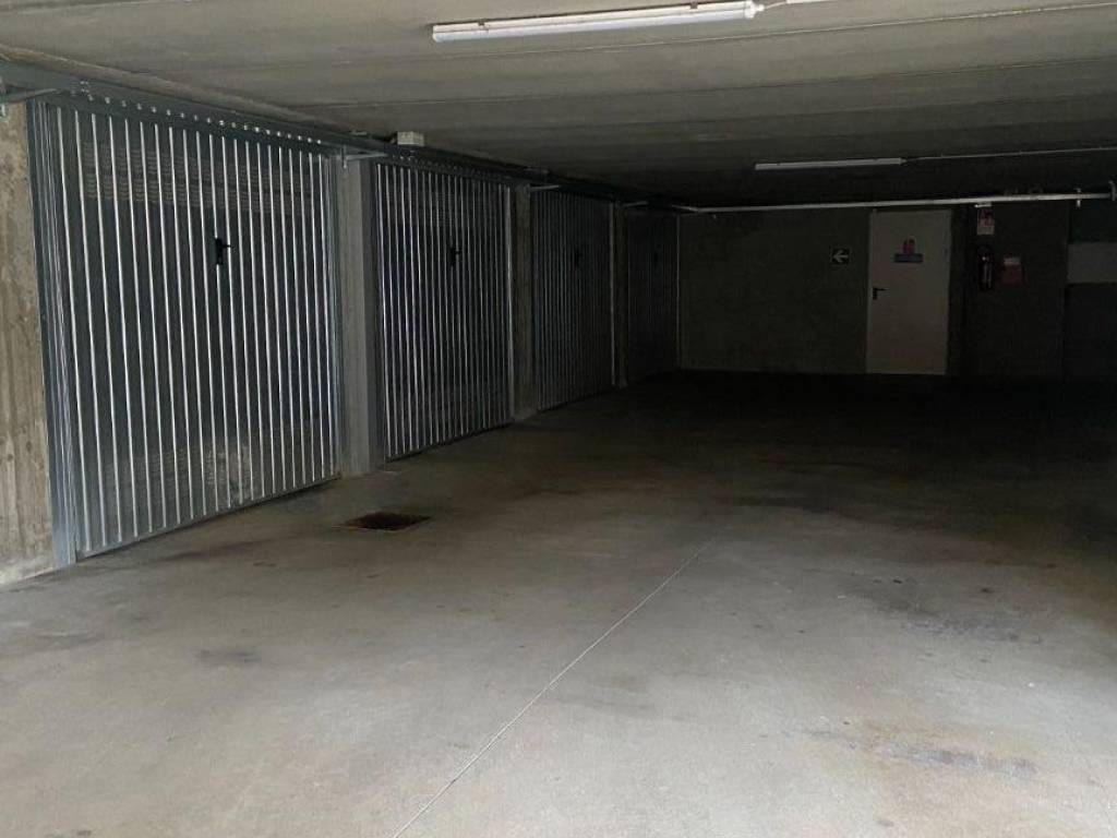 Box / garage a Vedano al lambro in Viale Rimembranze, 25 - Foto 5