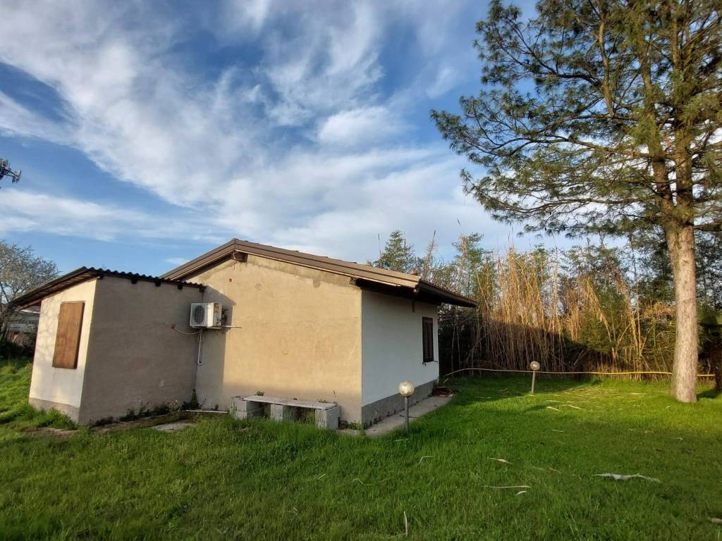 Villa a Vigevano in Strada della Presciutta, 39 - Foto 2
